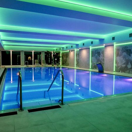 Hotel Krol Plaza Spa & Wellness Jarosławiec Esterno foto