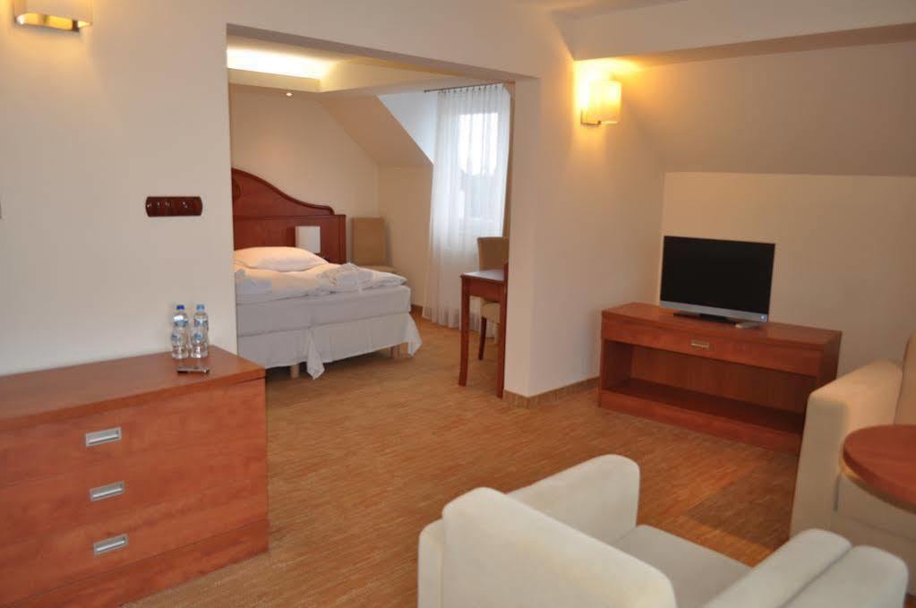 Krol Plaza Spa & Wellness Jarosławiec Esterno foto